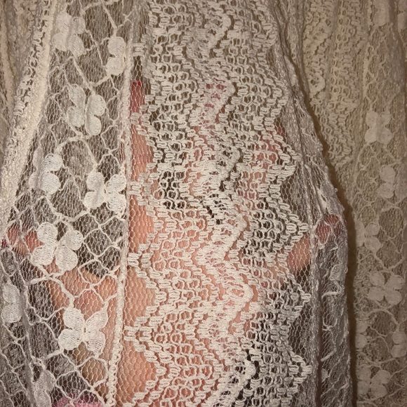 Top - Picture 2 of 3